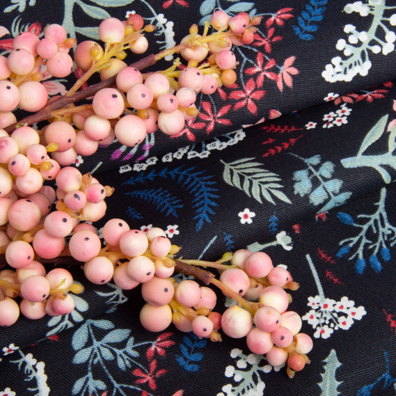 Тканина декоративна КВІТИ бавовна з водовідштовхувальним просоченням, для скатертин, штор, декору V-001 чорна, фото 4