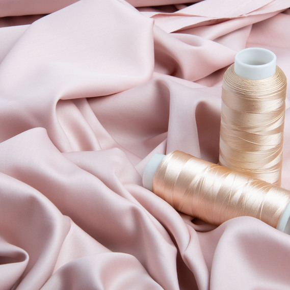 Тканина сатин для постільної білизни однотонна, щіл 130 гр/м2 210 ТС, бавовна, 240 см V-38 пудра, фото 3