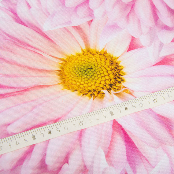 The decorative fabric Freedom tablecloth гербера рожева, фото 5
