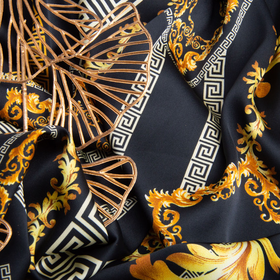 Тканина для одягу Атлас шовк з малюнком, 145 см, 90 гр/м2, ніжна, легка тканина версаче, фото 3