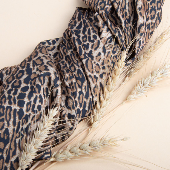 Fabric for clothing Satin silk with a pattern, delicate, light fabric Ліона беж, фото 3