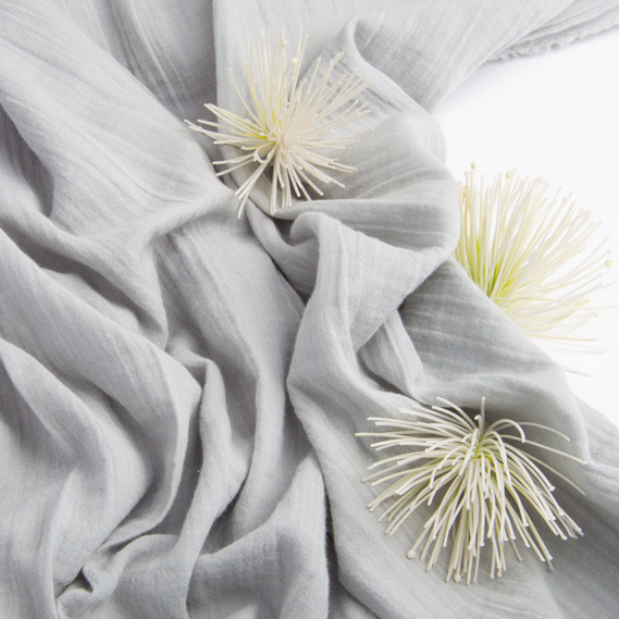 Double-layered cotton muslin fabric, 150 cm wide, 105 g/m2, suitable for clothing, dresses, suits, and skirts св сірий, фото 3