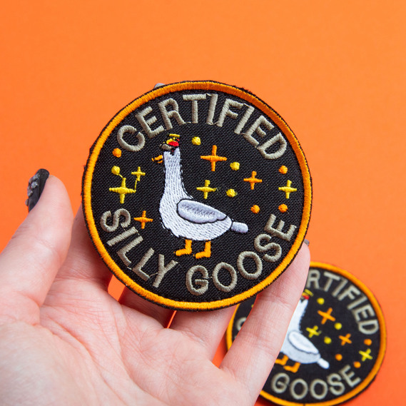 Certified Silly Goose Patch 7,6 cm Embroidered Hook-Backed Morale Patch for Tactical Backpack, Vest, Dog Harness, Helmet, or Gear, фото 2