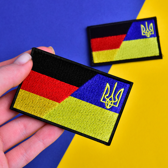 Набір шевронів 2 шт на липучці: Прапори Німеччини та України, Німеччина, ФРН, вишитий патч, фото 4 Набір шевронів 2 шт на липучці: Прапори Німеччини та України, Німеччина, ФРН, вишитий патч, фото 4