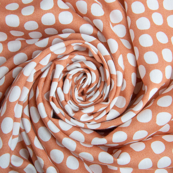 Тканина платтяна штапель віскоза 145 см 90 г/м2 для суконь, спідниць, брюк, комбінезонів, дитячого одягу горохи карамель, фото 1