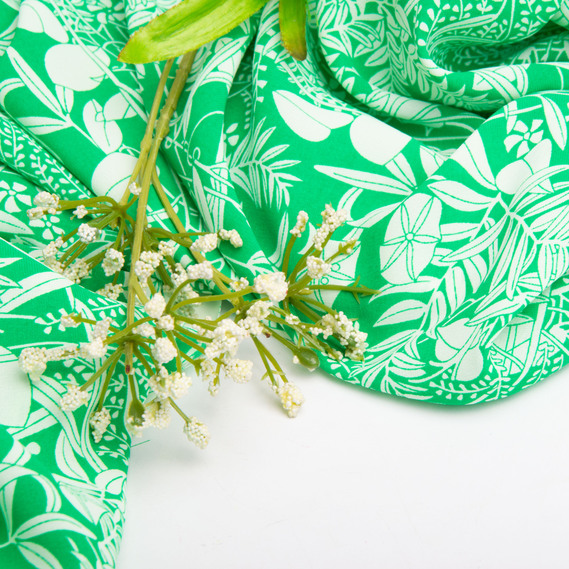 Тканина шифон платтяна легка повітряна стрейч 110 г/м2 150 см для суконь, спідниць, блуз, аксесуарів флора зелена, фото 4