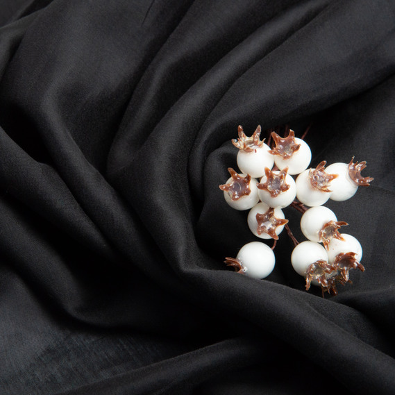 Тканина Тенсел шовк 45 г/м2 150 см легка, дихаюча для вишуканого одягу чорна, фото 3