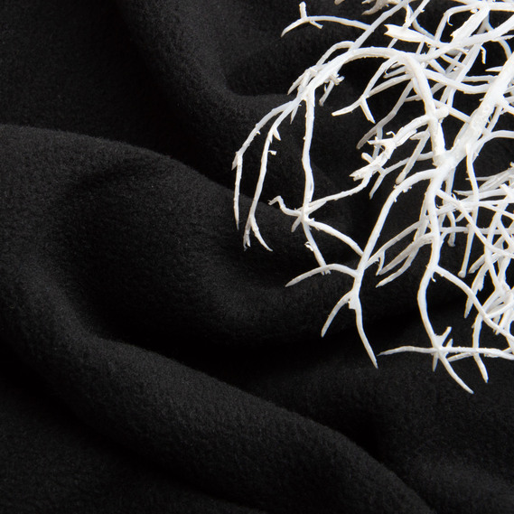 Solid fleece fabric 380 g/m2 warm, soft polar fabric suitable for fleeces, sweaters, and pants чорний, фото 3 Solid fleece fabric 380 g/m2 warm, soft polar fabric suitable for fleeces, sweaters, and pants чорний, фото 3