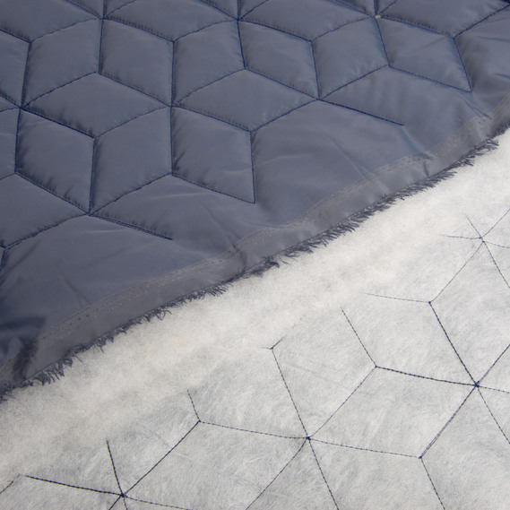 Ткань плащевая стеганная 10x10 см, утеплитель синтепон 100 + спанбонд, плащевой однотонный, 140 см, 210 гр/м2 сіра, фото 3