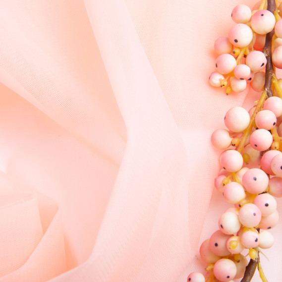 Тканина фатін євро 300 см 15 г/м2 фатин легка декоративна для суконь, костюмів, декору V-H65 ніжний персик, фото 3