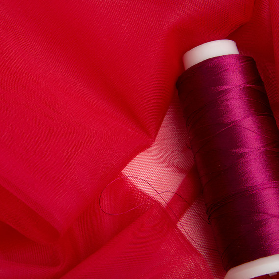 Ткань фатин евро 300 см 15 гр/м2 легкая декоративная для платьев, костюмов, декора  №100 вишня, фото 4