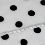 Тканина сітка стрейч Горох з флоком біло чорна, фото 3