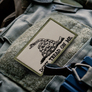 Набор шевронов 2 шт с липучкой Змея Don`t Tread On Me 5х8 см, флаг США, Америки, вышитый патч, шеврон, нашивка, фото 2 Набор шевронов 2 шт с липучкой Змея Don`t Tread On Me 5х8 см, флаг США, Америки, вышитый патч, шеврон, нашивка, фото 2
